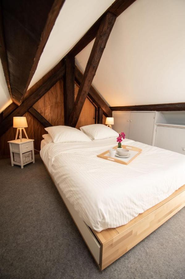 Appartement 2 Pieces Cocooning, Comme Chez Vous ! Pontoise Exterior foto